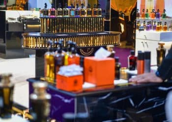 بمشاركة 750 شركة عارضة .. انطلاق معرض العطور الكويت 2024