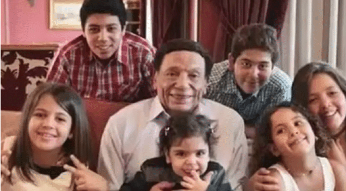 اعتزال عادل إمام