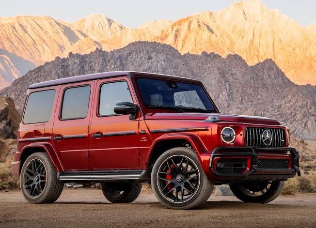 سعر سيارة جي كلاس في السعودية