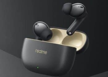 ساعة ريلمي الجديدة Realme Buds T300