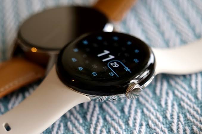 ساعة Pixel Watch 2 الجديدة