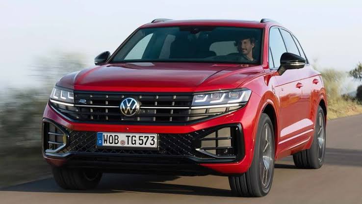 سيارة فولكس فاجن طوارق 2023