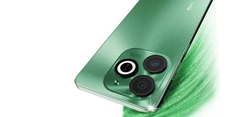 هاتف Infinix Smart 8