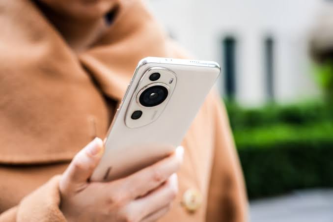 سلسلة هواتف Huawei P70