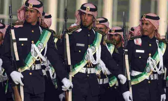 كلية الملك خالد العسكرية