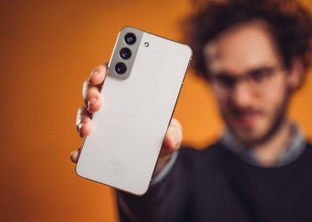 إطلاق أول هاتف سامسونج بكاميرا 440 ميجابكسل