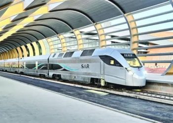 موعد إطلاق القطار الهيدروجيني الجديد في السعودية
