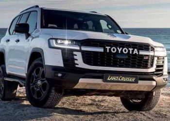 سعر تويوتا لاند كروز 2023 في السعودية