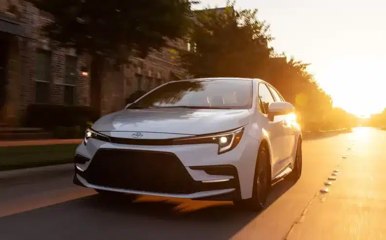 سعر تويوتا كورولا 2024 في السعودية