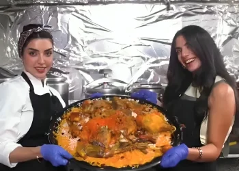 شاهد.. قصة أول مطعم سعودي في مصر باسم “أبشر بعزك”