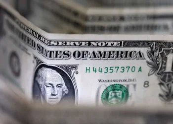 سعر الدولار مقابل الجنيه في السوق السوداء .. صدمة جديدة بسبب أسعار الذهب القياسية