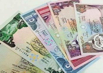 سعر الدينار الكويتي مقابل الجنيه المصري اليوم الأحد 22 أكتوبر 2023 .. تراجع في السوق السوداء