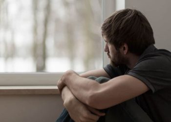 الرجال مواليد الصيف