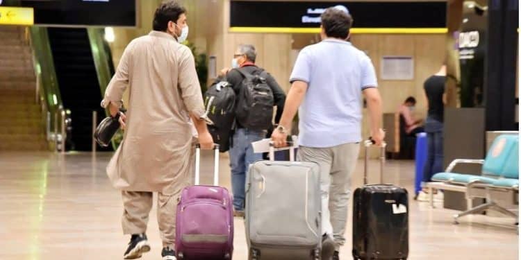 العمالة المنتهية تأشيراتهم