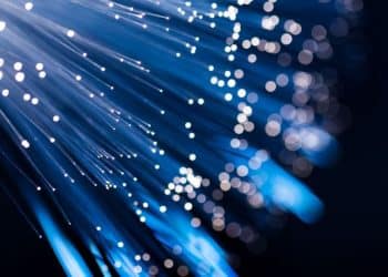 باستثمارات 18 مليون دولار .. اتفاقية بين مصر والصين في مجال الألياف الضوئية