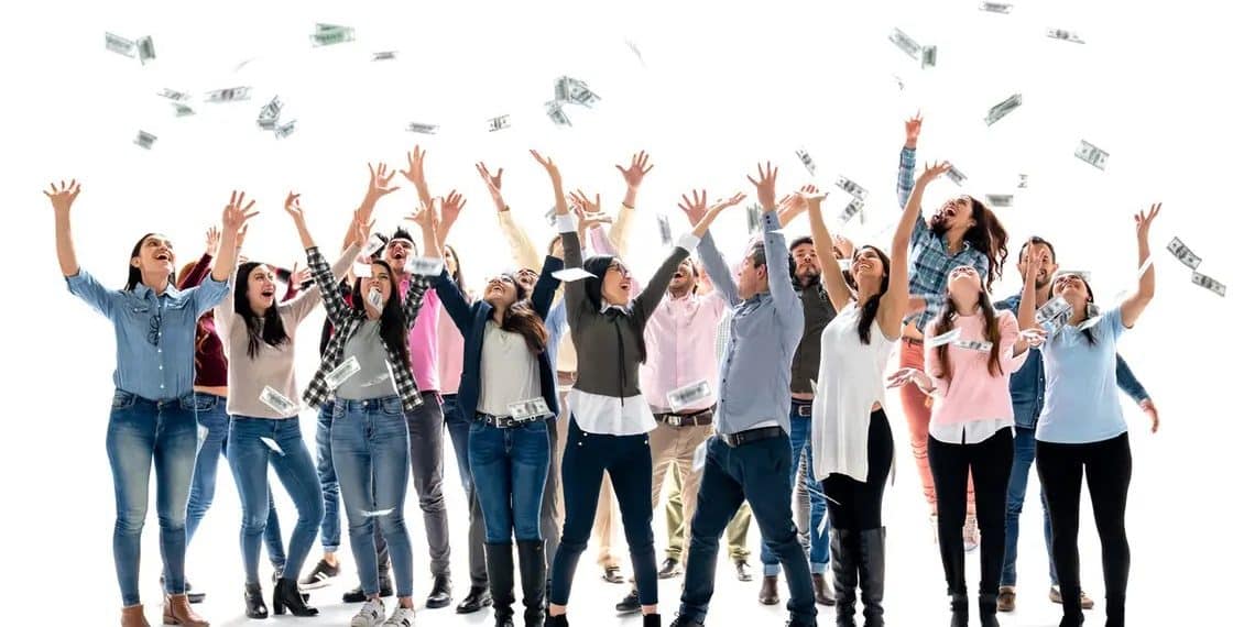 تكلفة السعادة المالية