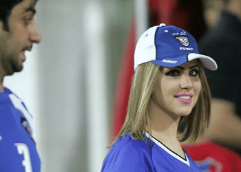 شاهد .. حليمة بولند تشعل السوشيال ميديا بسبب محل عطور بالسعودية