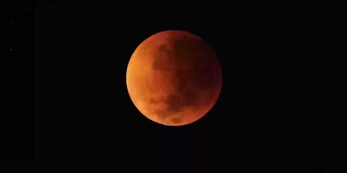 خسوف جزئي للقمر