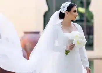 شاهد .. دانيا الشافعي تطل كـ”الأميرات” في حفل زفافها