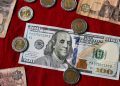 سعر الدولار في مصر يربك الأسواق