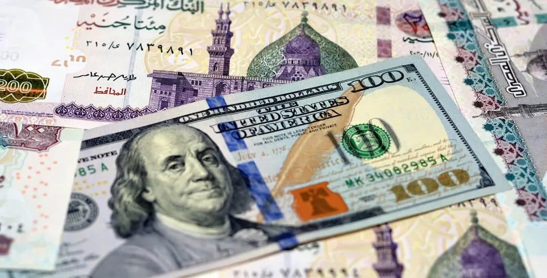 هبوط أسعار صرف الدولار في السوق الموازية بمصر