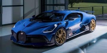 سيارة بوجاتي ديفو 2024