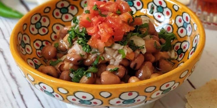 عمل الفول المدمس