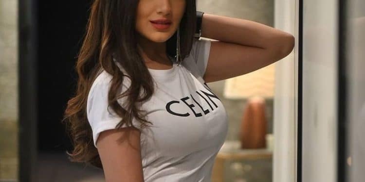 مي عمر